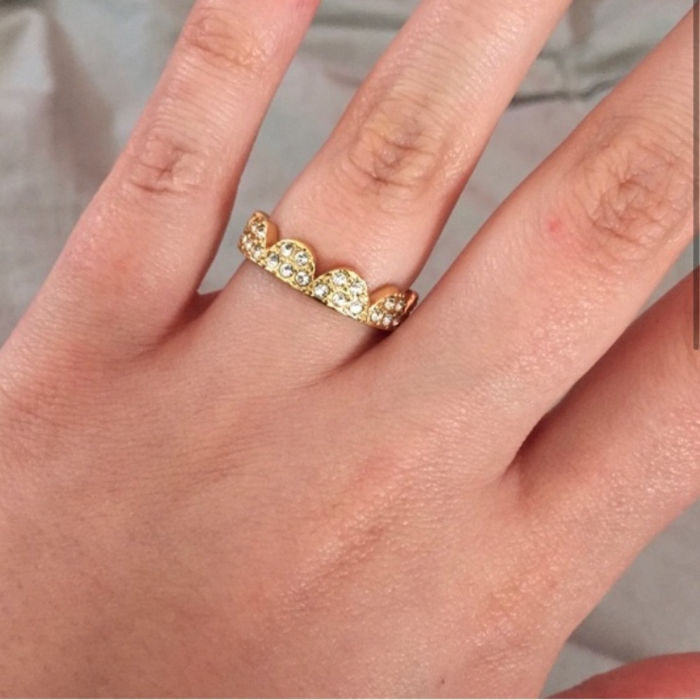 🆕 Kate Spade Scalloped Crystal Ring